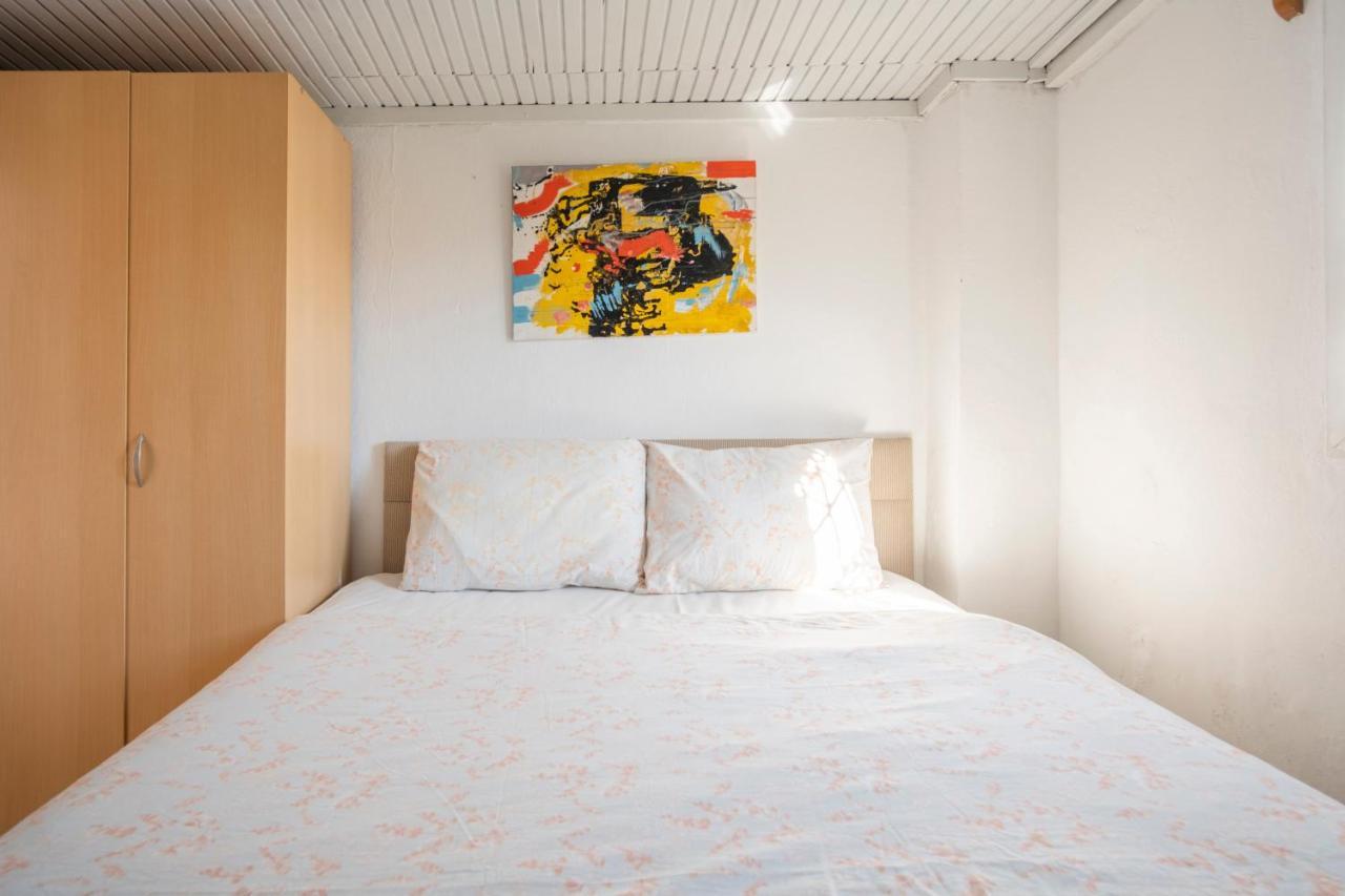 Central, Cozy, 15 Min Walk To The Beach, Fast Wi-Fi, Free Parking, 4Ppl Бодрум Экстерьер фото