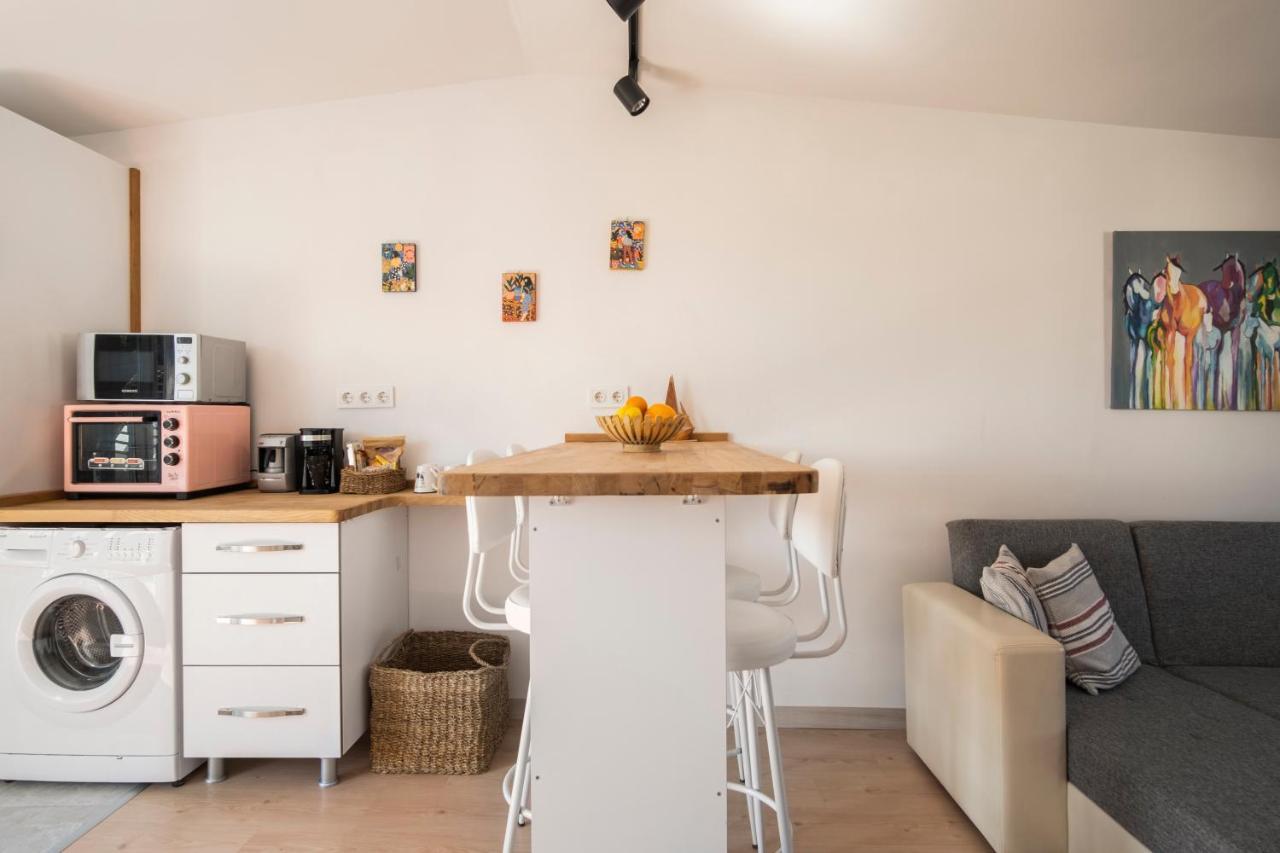 Central, Cozy, 15 Min Walk To The Beach, Fast Wi-Fi, Free Parking, 4Ppl Бодрум Экстерьер фото