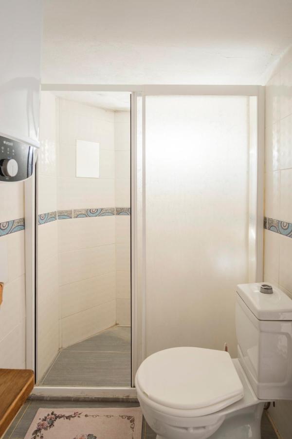 Central, Cozy, 15 Min Walk To The Beach, Fast Wi-Fi, Free Parking, 4Ppl Бодрум Экстерьер фото